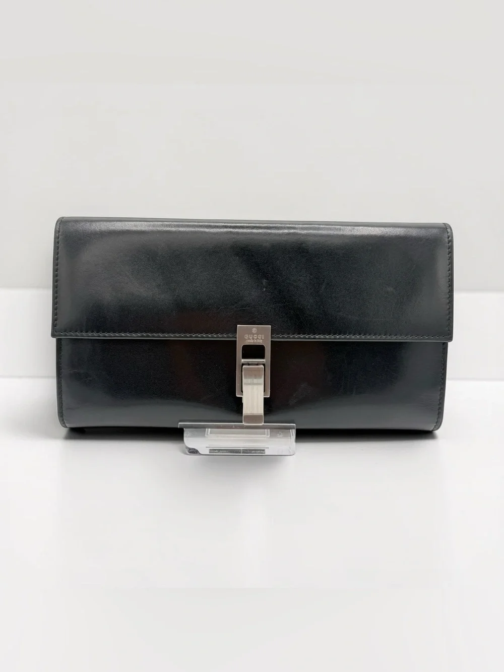 Gucci Smooth Leather Continental Wallet with G lock